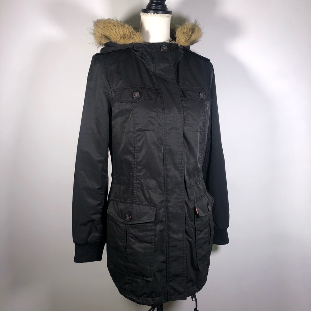 LEVI’S Faux Fur Trim Sherpa Lined Parka Coat - Picture 7 of 15
